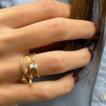 Anillo multiple de plata de 925 bañado en oro de 18k con piedras preciosas colgando magari venezia